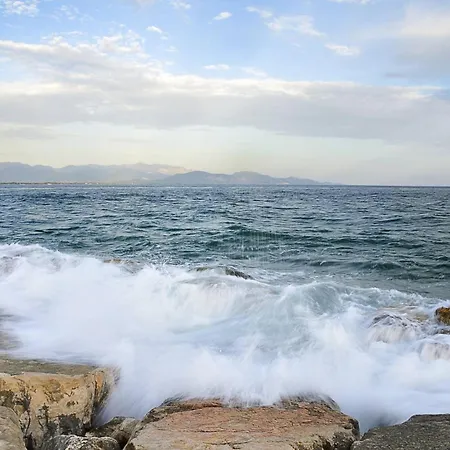 Abouterracina Bemi Al Mare, Di Fronte La